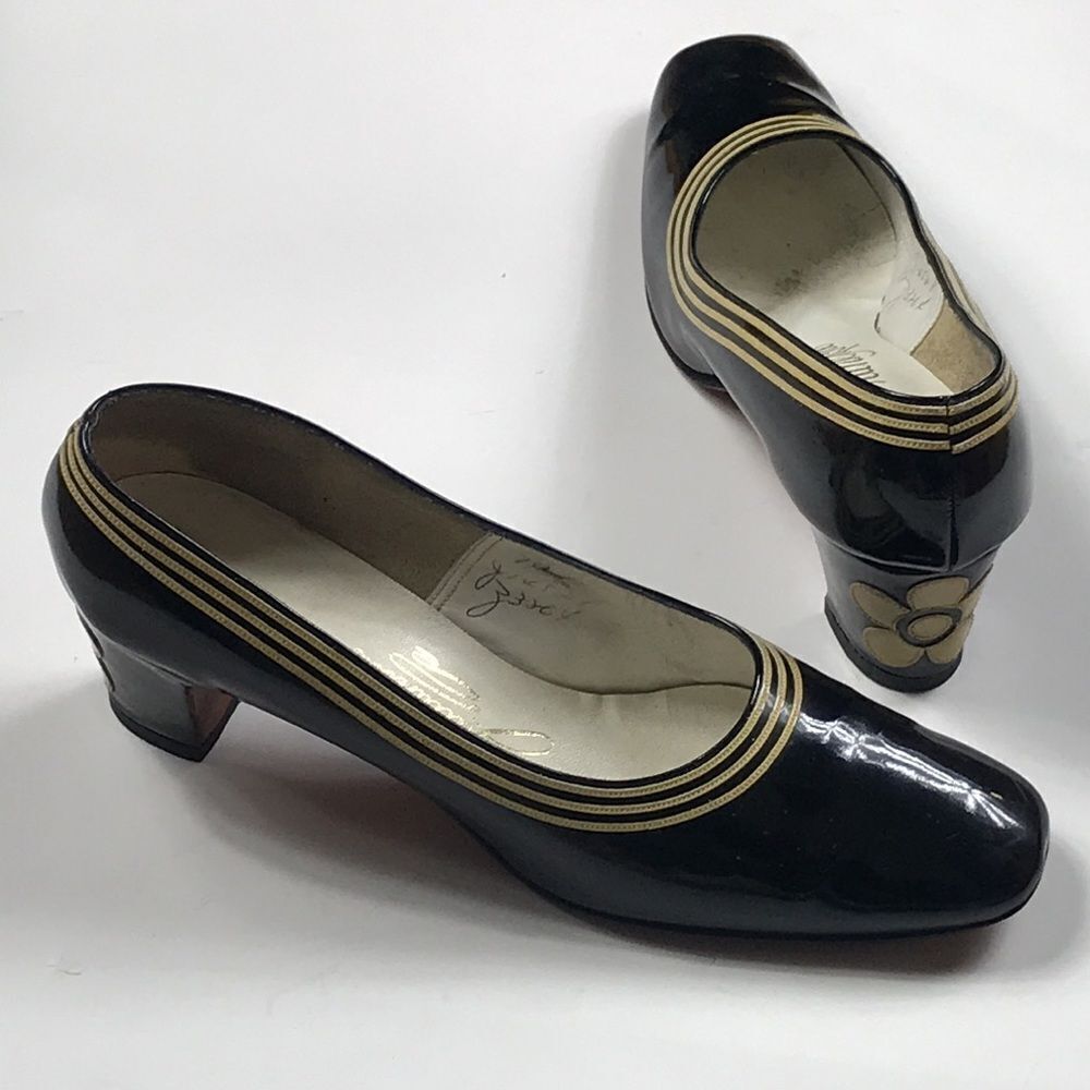 JULIARELLI SHOES VTG ,1960 SIZE 37